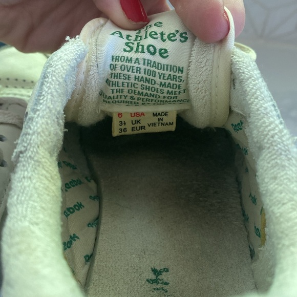 Reebok Club c 85 vintage women sneakers in size 6 - Picture 3 of 10